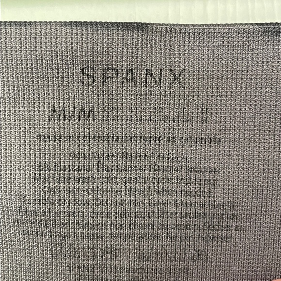 SPANX NWOT Seamless Camouflage Leggings Charcoal Size Medium - Picture 2 of 5